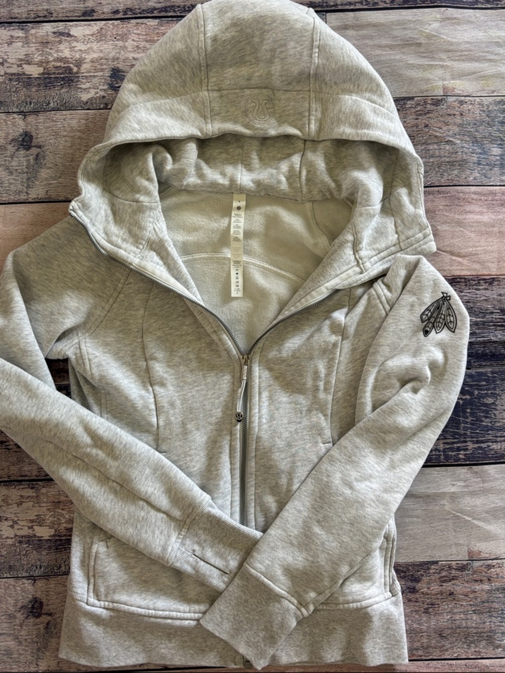 LULULEMON Light Gray Women’s Zip Hoodie Jacket